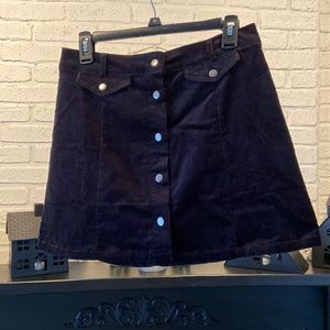 Love Tree button up skirt NEVER WORN Size L